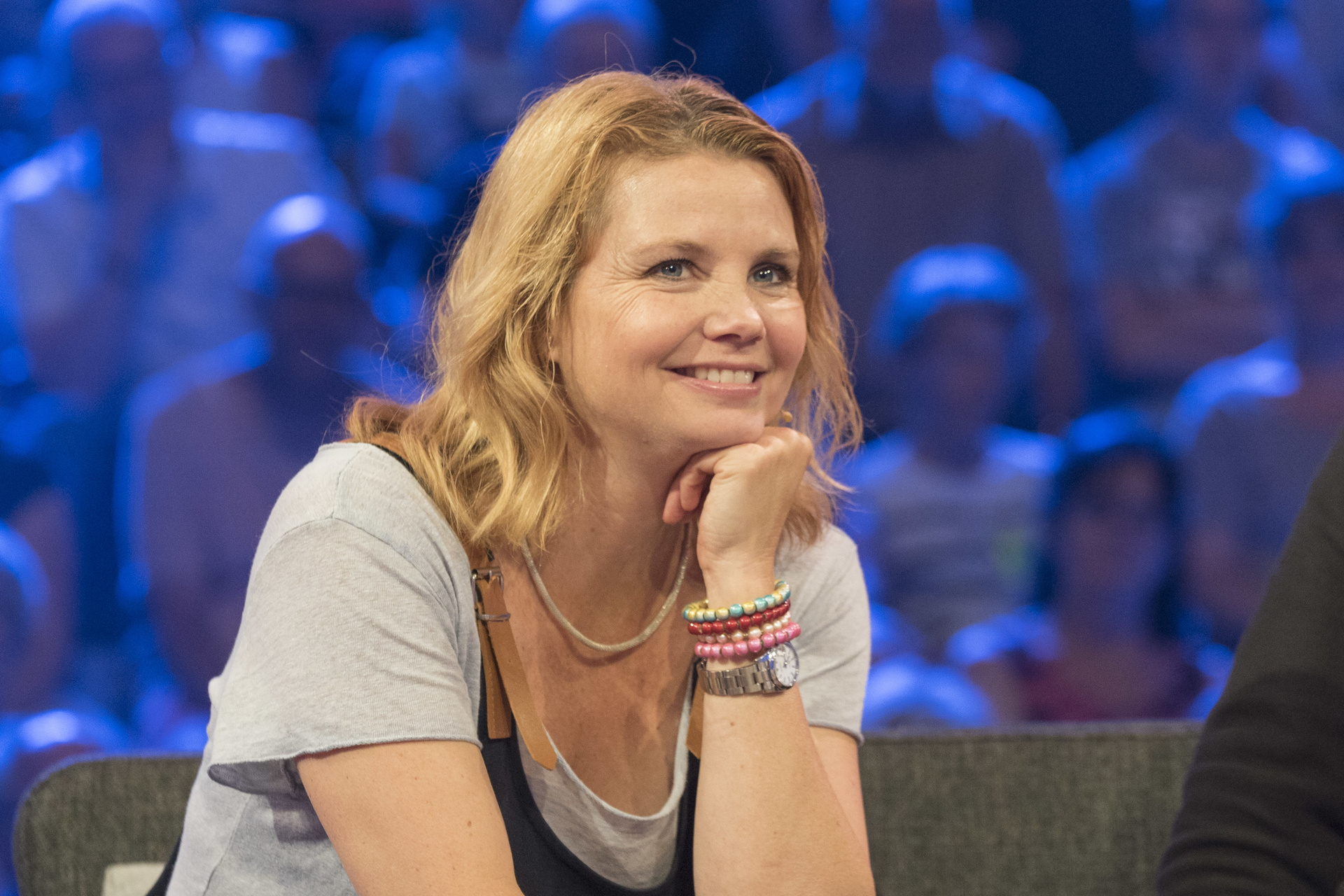 annette frier schlaganfall